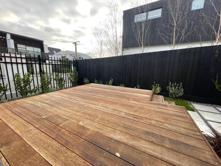 Cbd Luxury Parkside Living 2 Bedroom With Parking クライストチャーチ エクステリア 写真